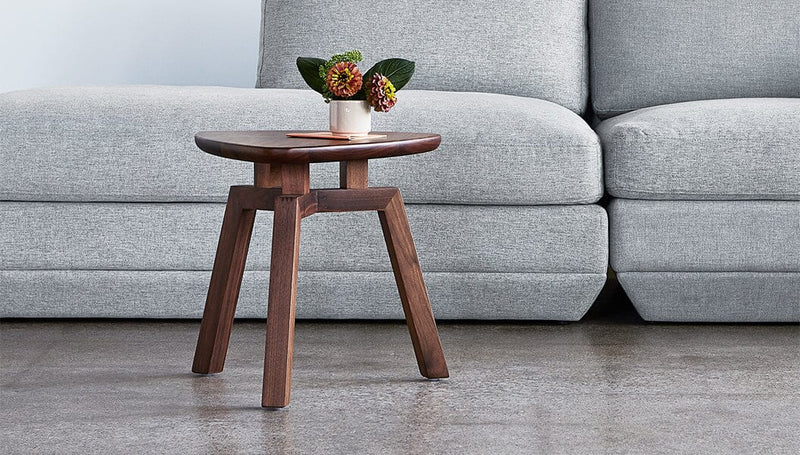 Solana Triangular End Table End table Gus Modern 