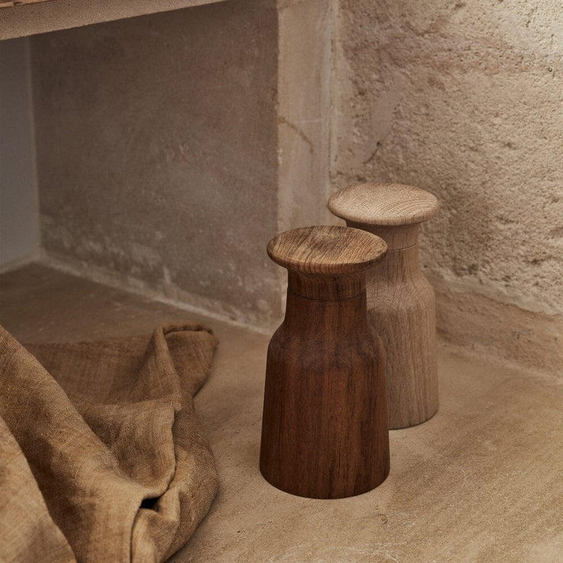 Hammer Grinder Accessories Skagerak by Fritz Hansen 