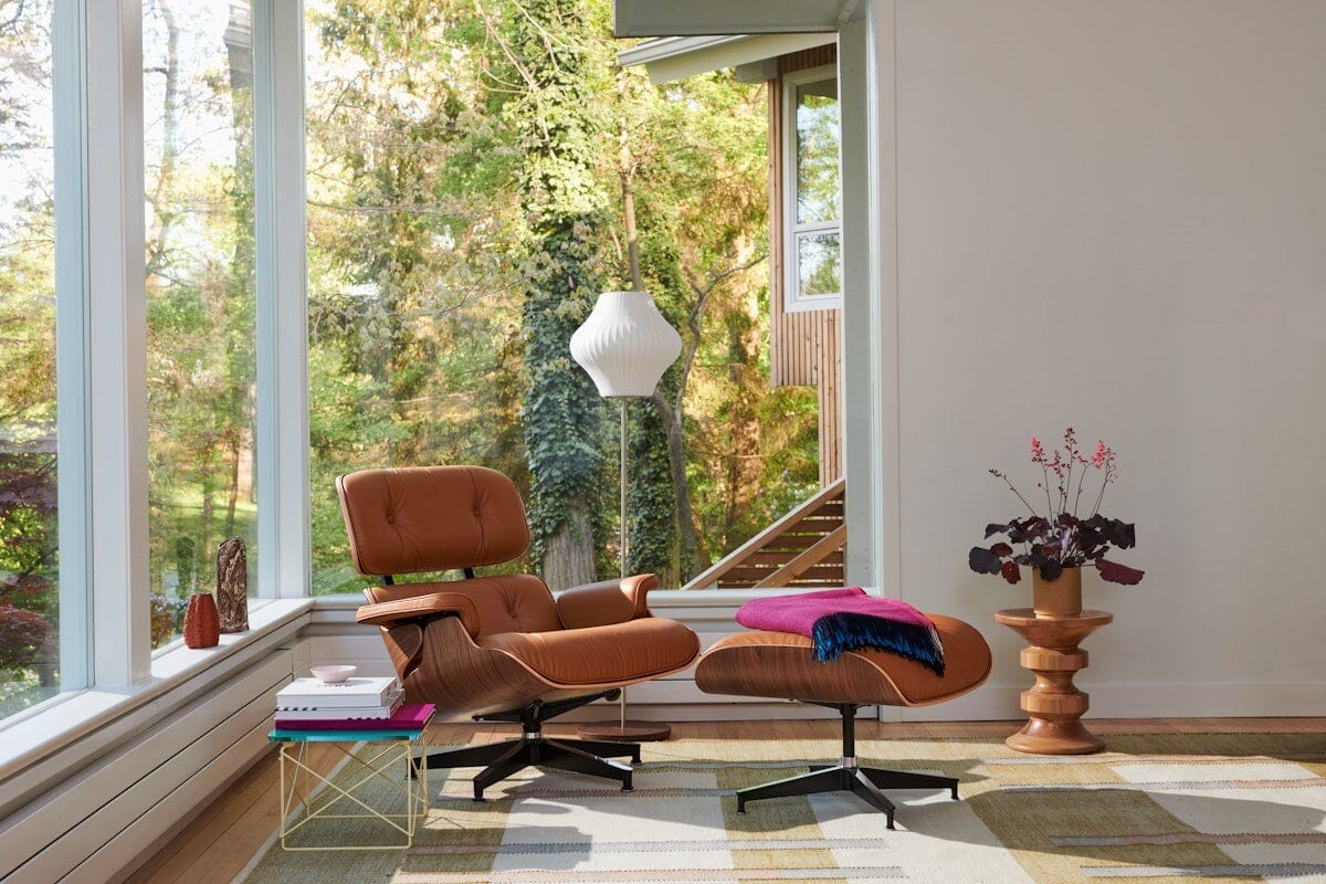 Eames Lounge Chair, Ebony lounge chair herman miller 