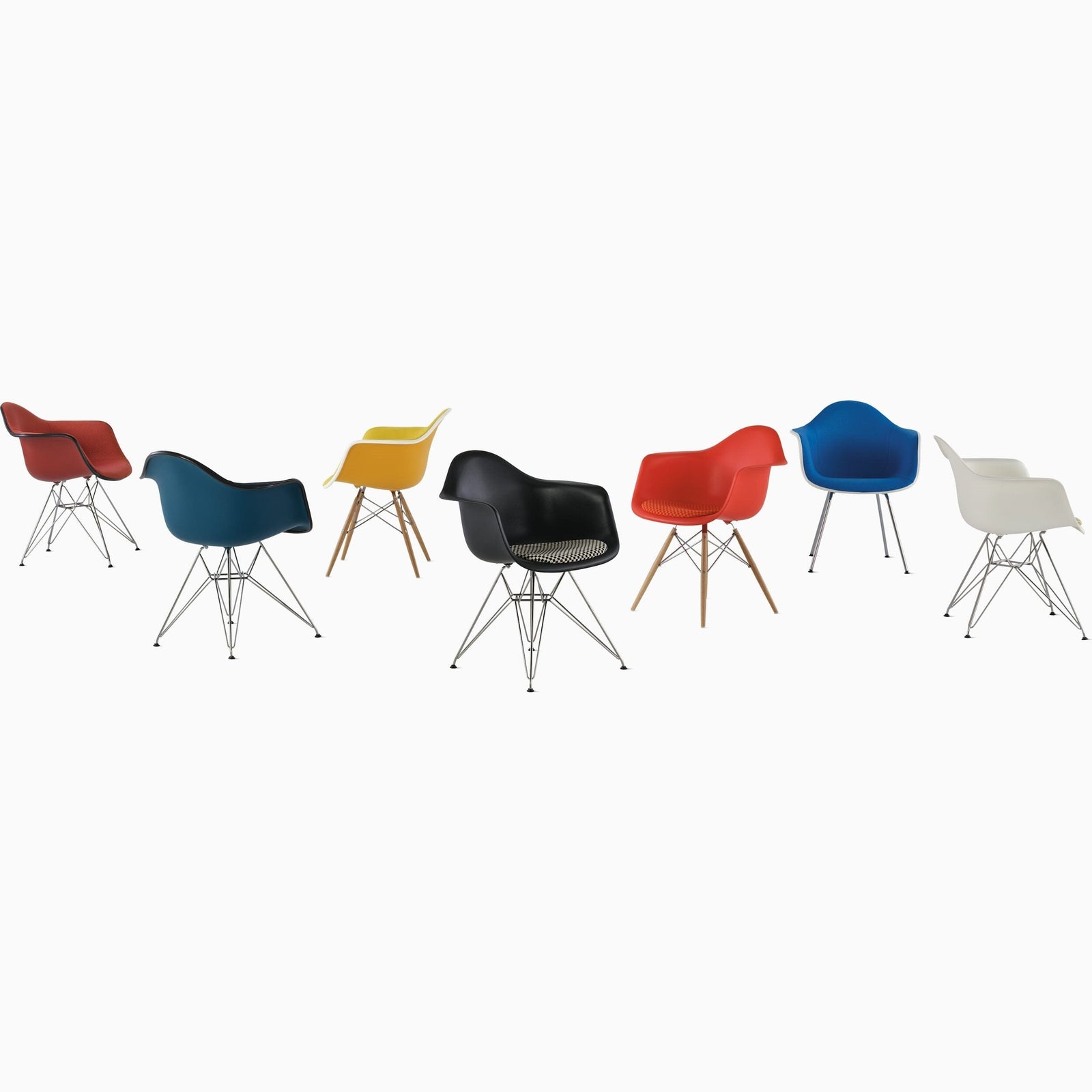 Eames Molded Plastic Upholstered Arm Chair with Wire Base Side/Dining herman miller 