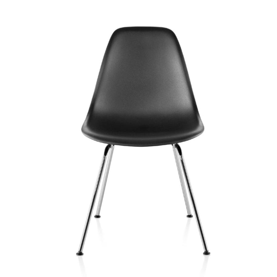 Eames Molded Plastic Side Chair with 4 Leg Base Side/Dining herman miller 