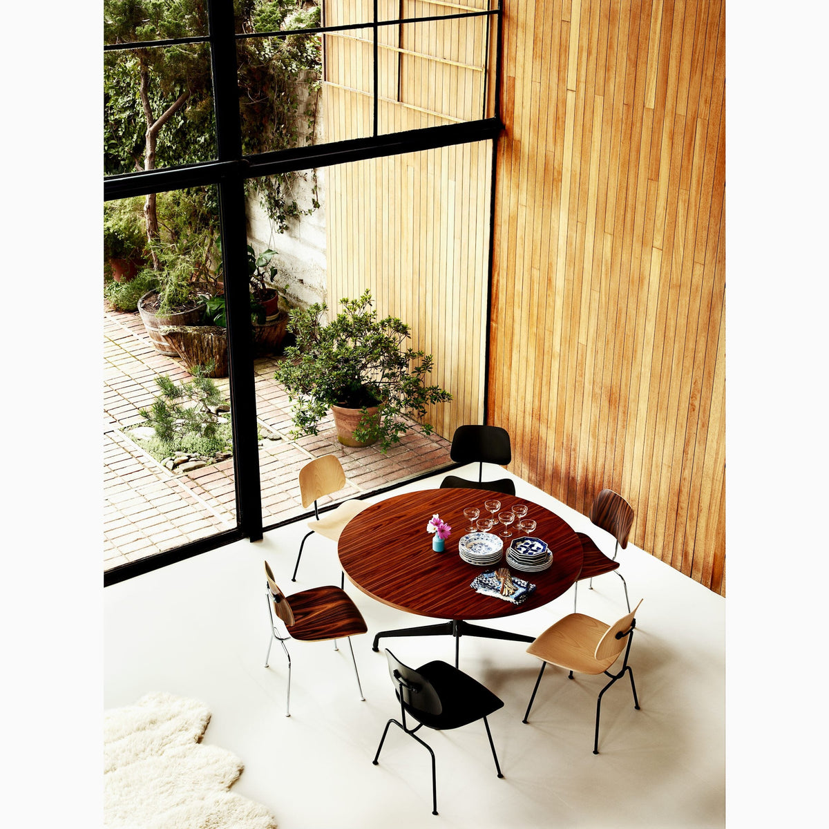 Eames Molded Plywood Dining Chair Metal Base Side/Dining herman miller 