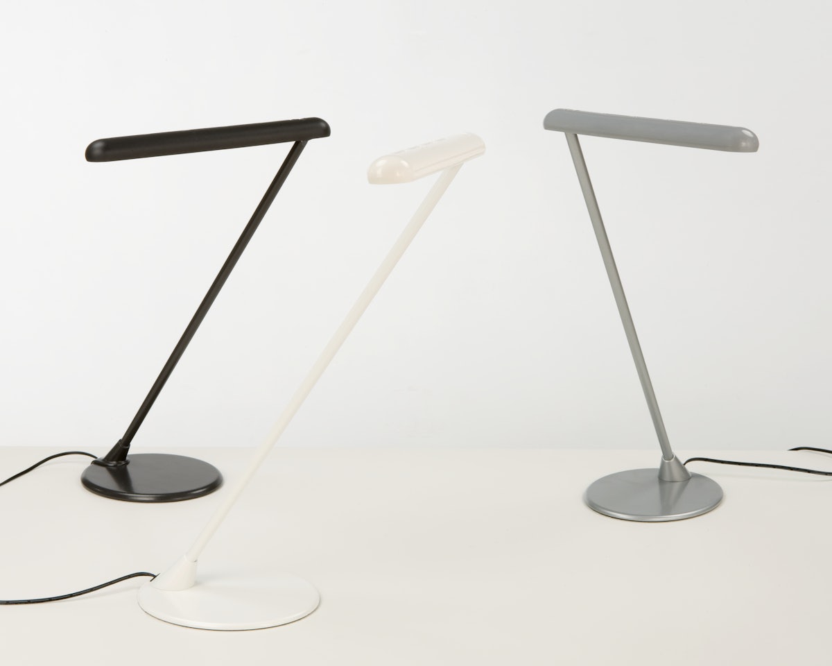 Flute Personal Light Table Lamps herman miller 