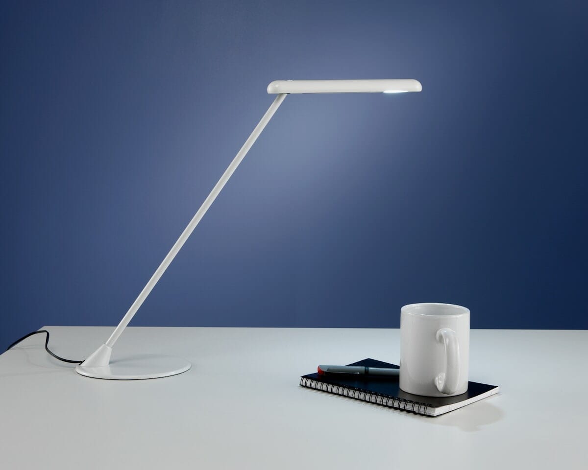 Flute Personal Light Table Lamps herman miller 