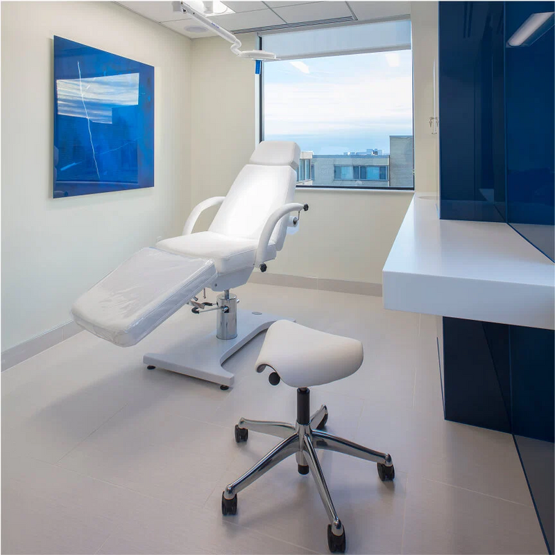 Freedom Pony Lab Stool with Glides