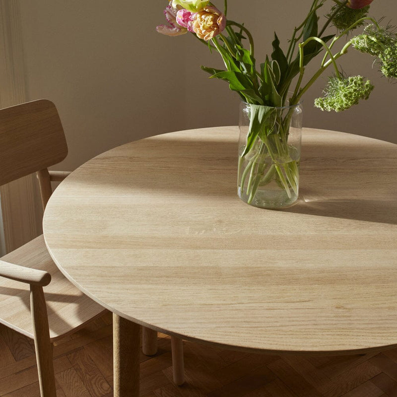 Hven Round Dining Table Dining Tables Skagerak by Fritz Hansen 