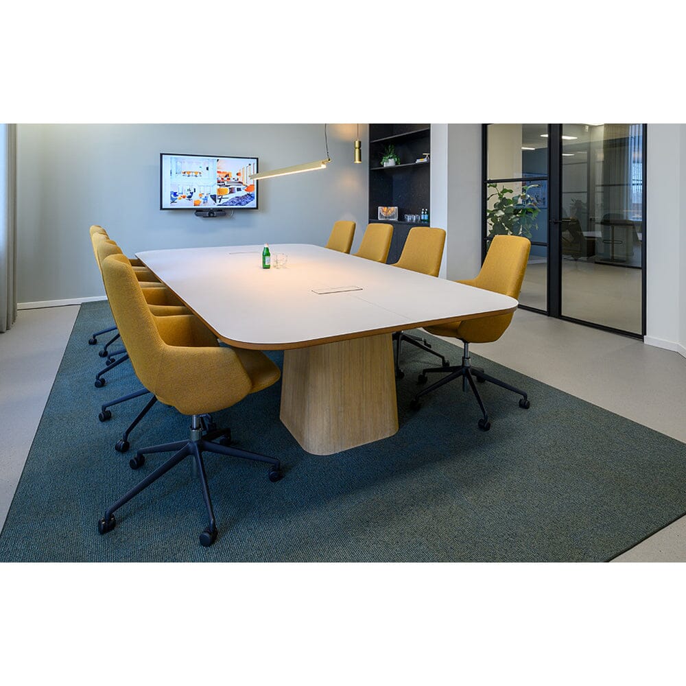 Jima Highback 5-Legged Swivel Base Chair Chair Artifort 