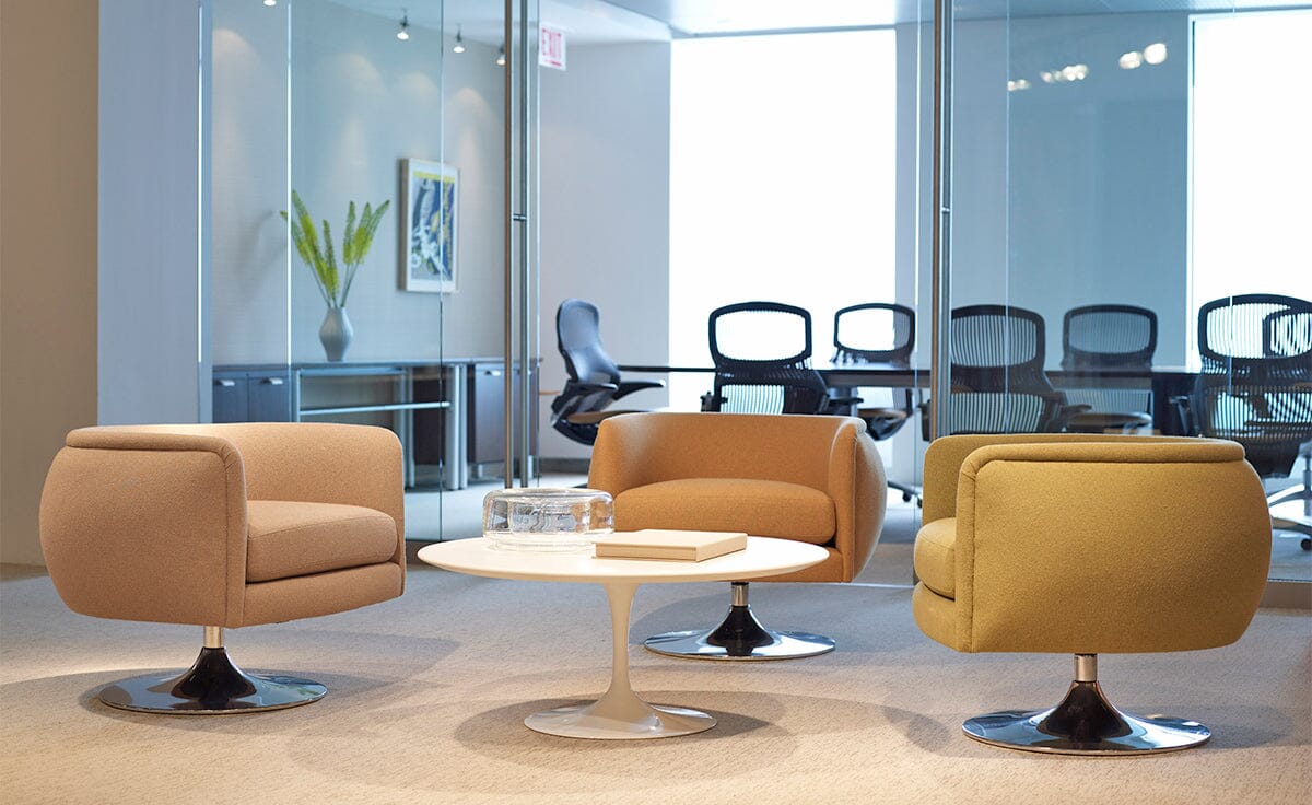 D'Urso Swivel Chair lounge chair Knoll 