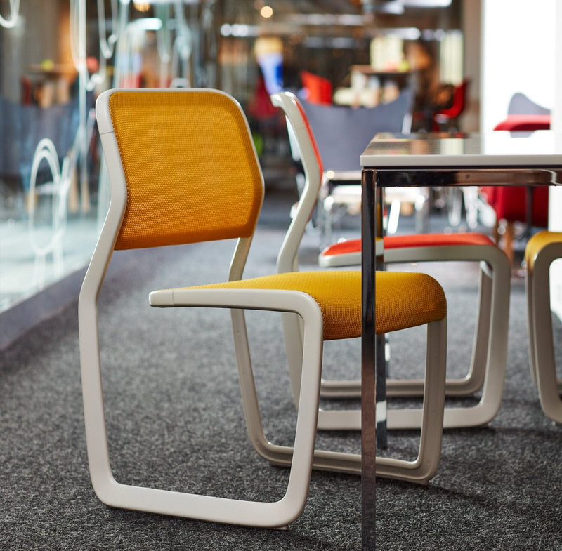 Newson Aluminum Chair Side/Dining Knoll 