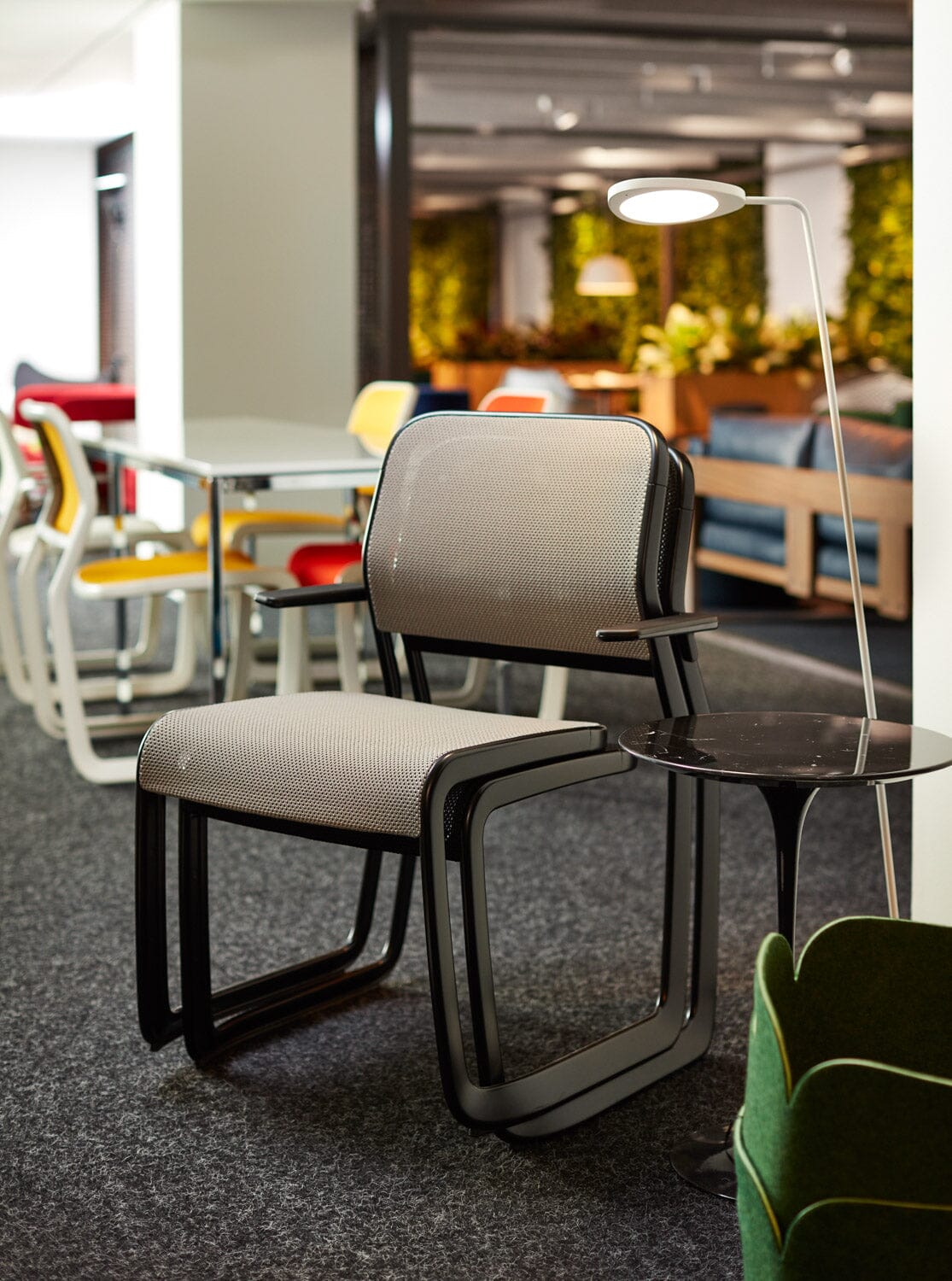 Newson Aluminum Chair Side/Dining Knoll 