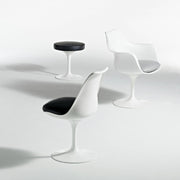 Saarinen Tulip Arm chair lounge chair Knoll 