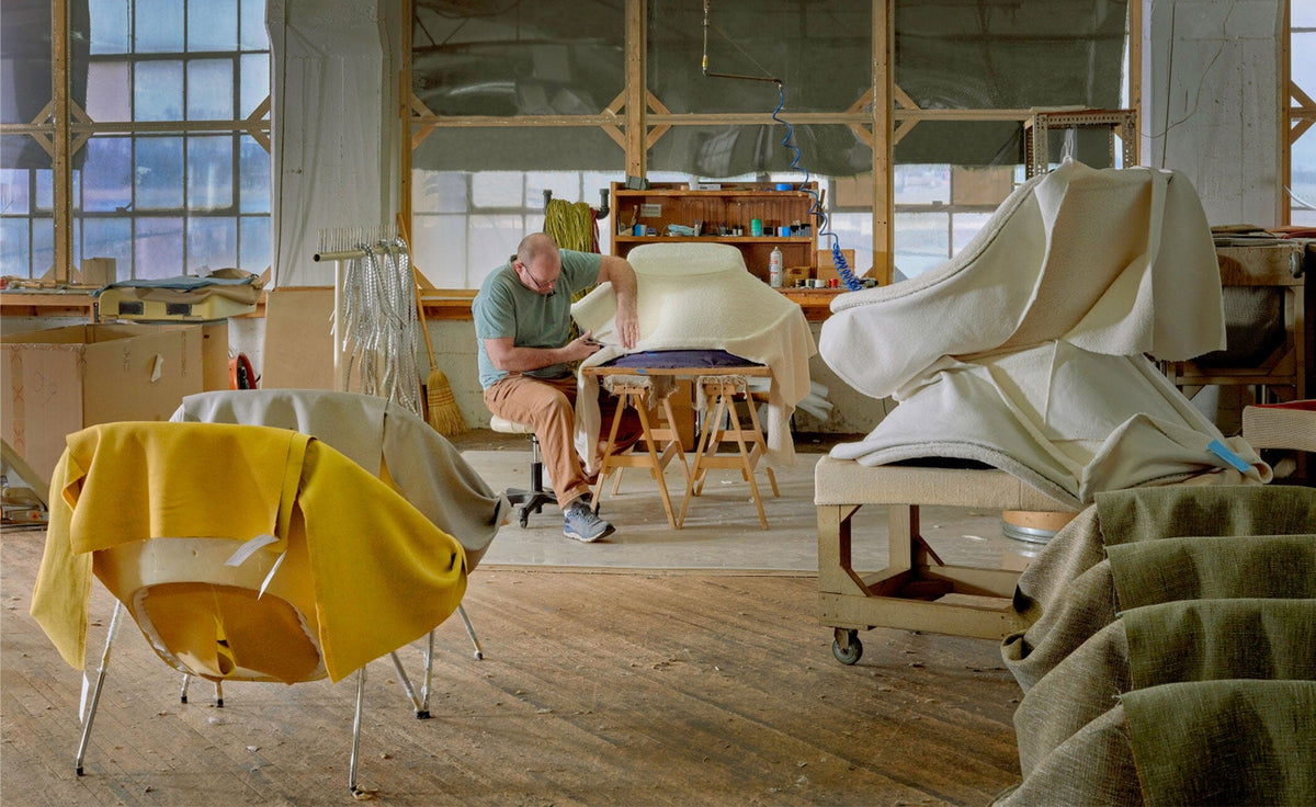 Womb Chair lounge chair Knoll 