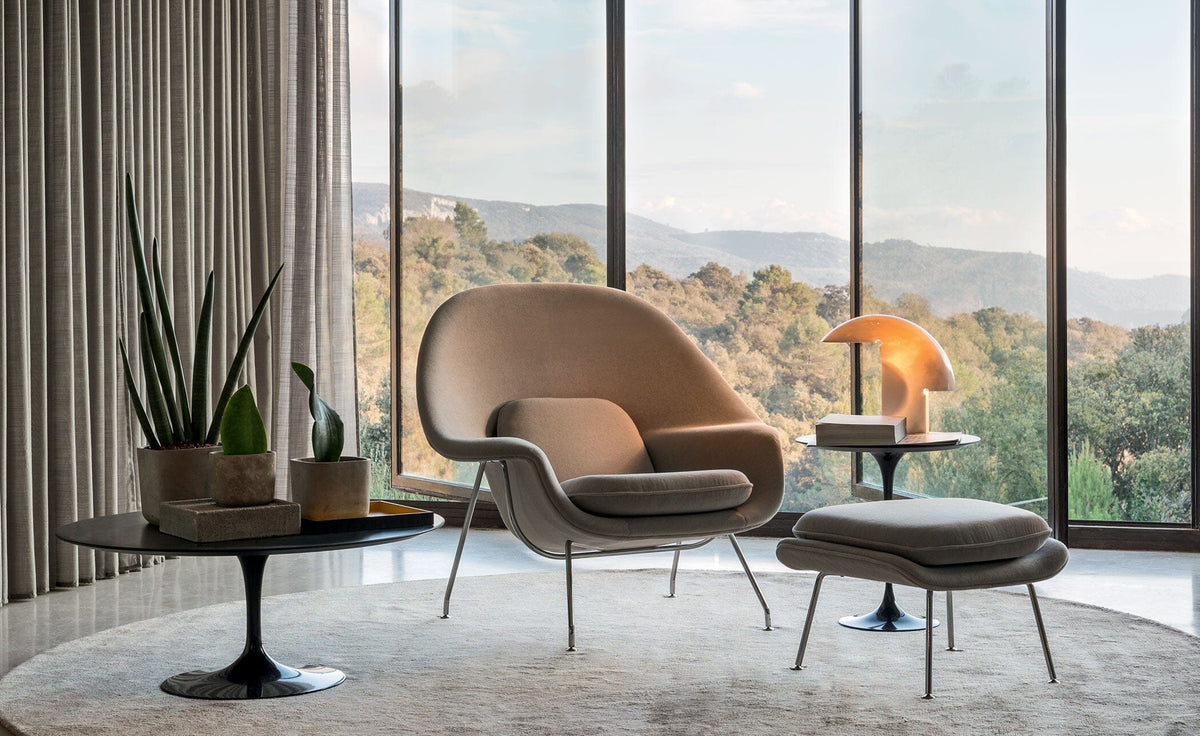 Womb Chair and Ottoman lounge chair Knoll 