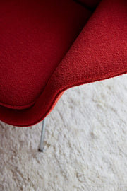 Womb Chair - Medium lounge chair Knoll 