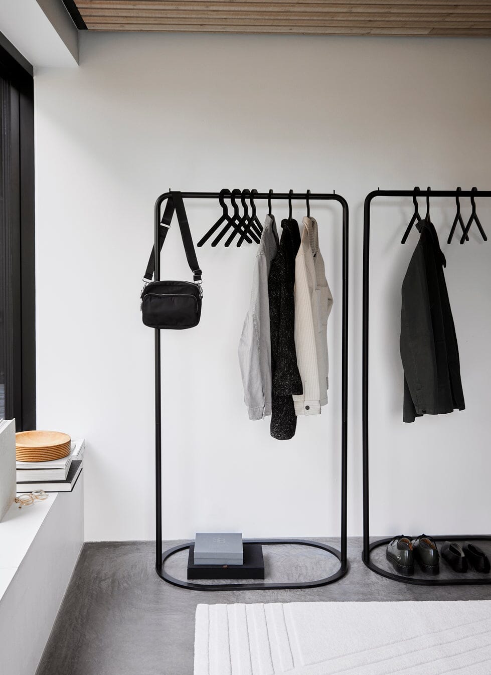 O&amp;O Clothes Rack storage Woud 