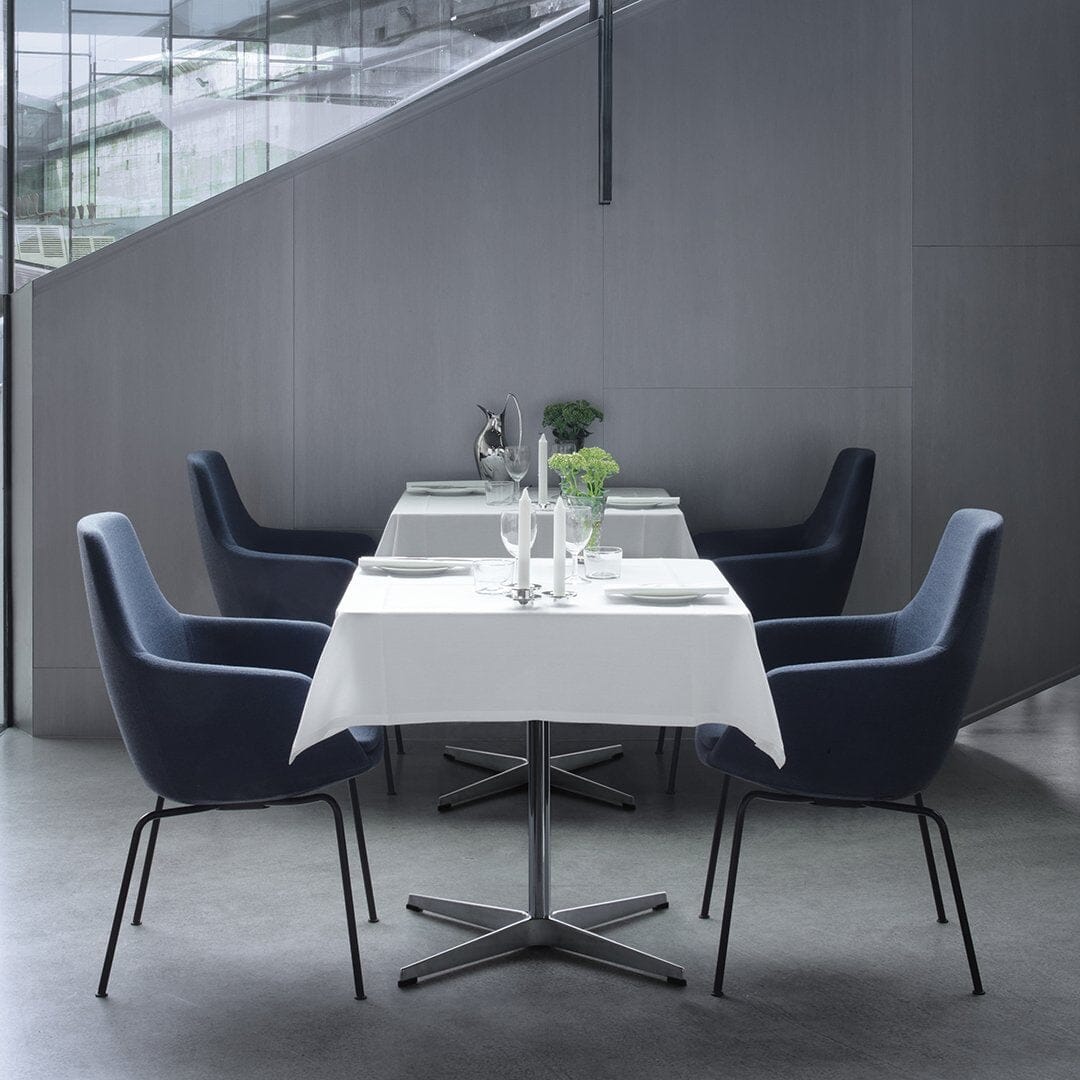 Little Giraffe Chair lounge chair Fritz Hansen 