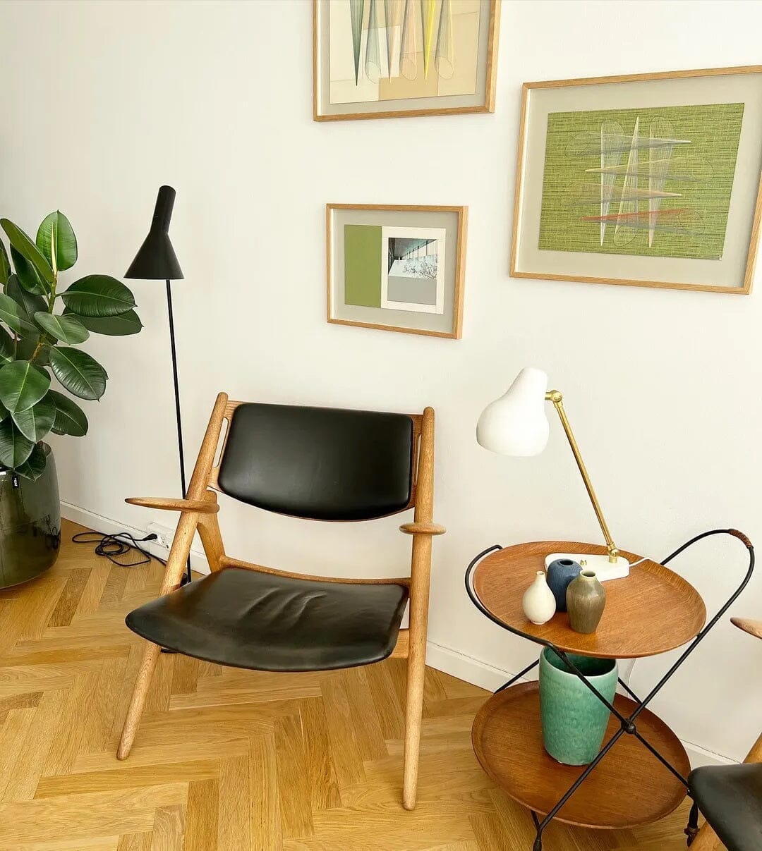 AJ Floor Lamp Floor Lamps Louis Poulsen 