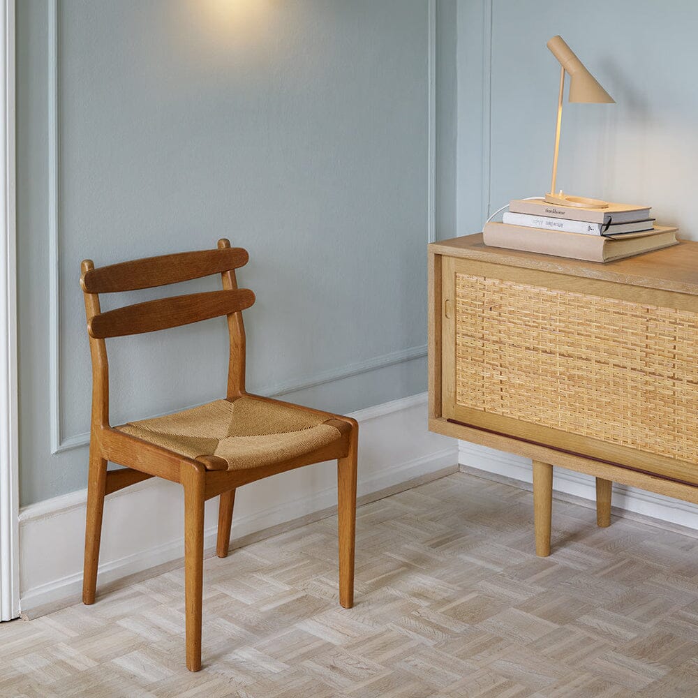 AJ Mini Table Lamp Table Lamps Louis Poulsen 