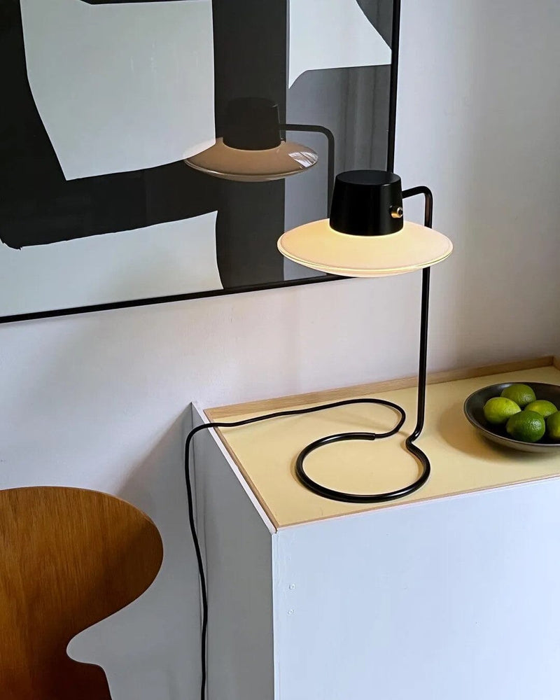 AJ Oxford Table Lamp Table Lamps Louis Poulsen 