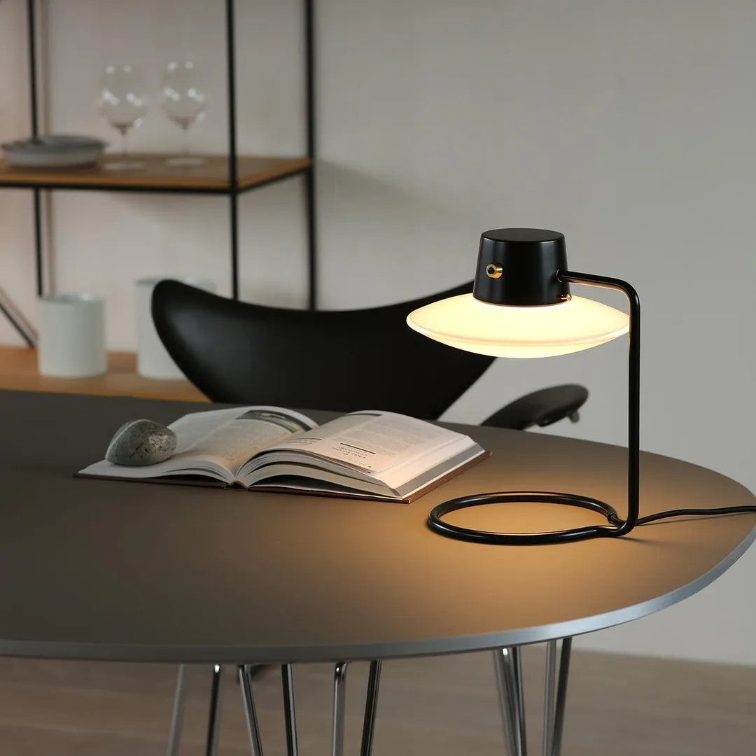 AJ Oxford Table Lamp