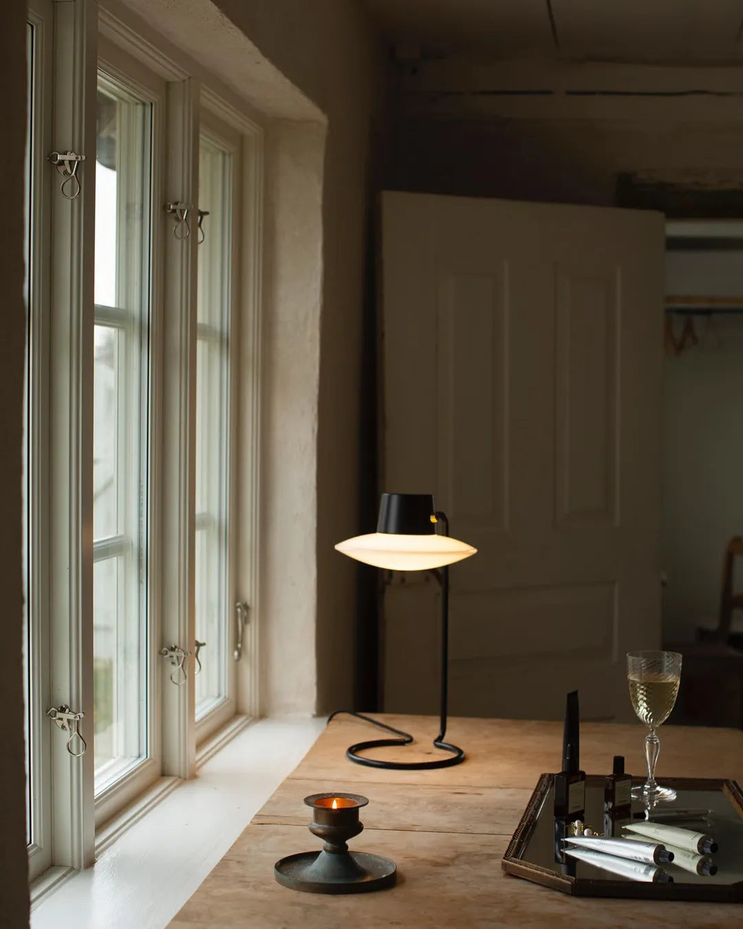 AJ Oxford Table Lamp Table Lamps Louis Poulsen 