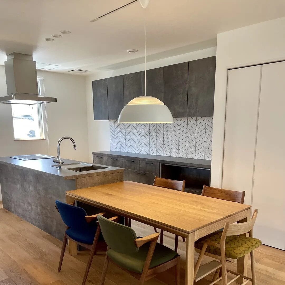 AJ Royal Pendant Light Pendant Lights Louis Poulsen 