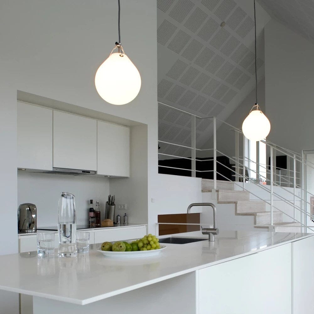 Louis Poulsen Moser Pendant hanging lamps Louis Poulsen 