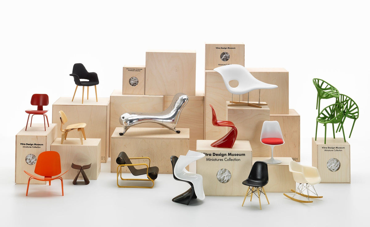 Miniatures Lockheed Lounge Art Vitra 