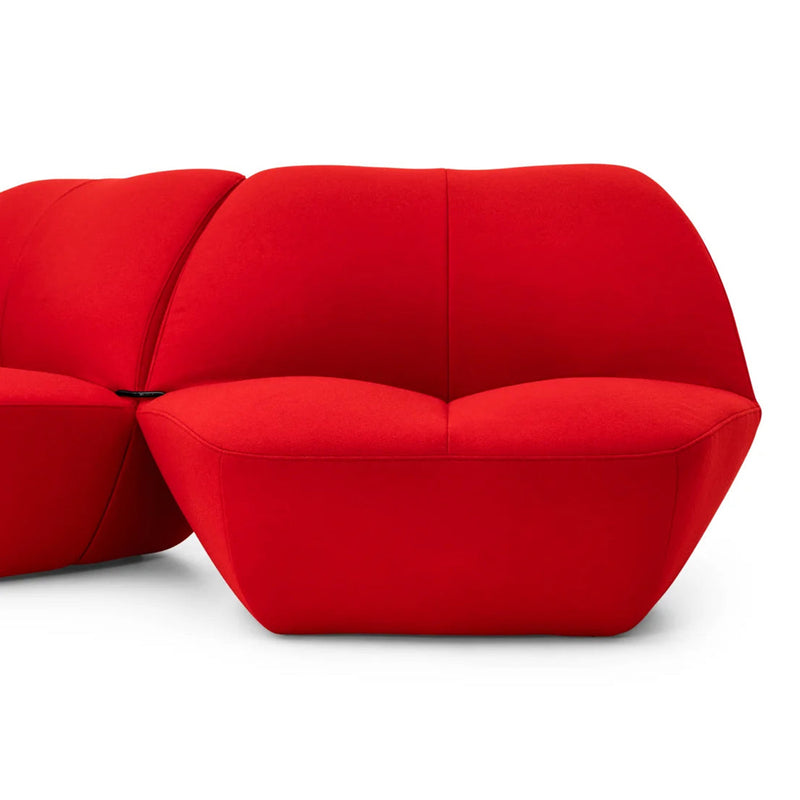 Kiss Lounge Chair