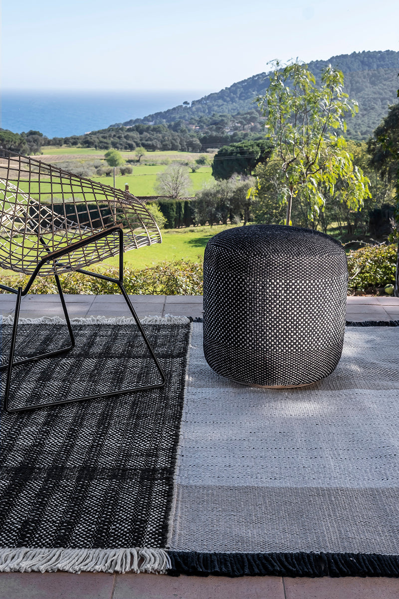 POUF TRES BLACK OUTDOOR