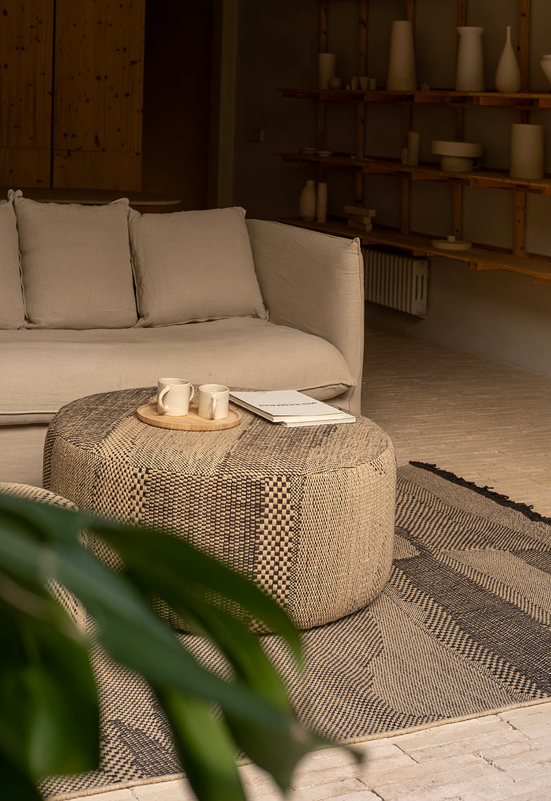 Wabisabi pouf