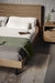 Cross-LINQ 9127 Queen Bed