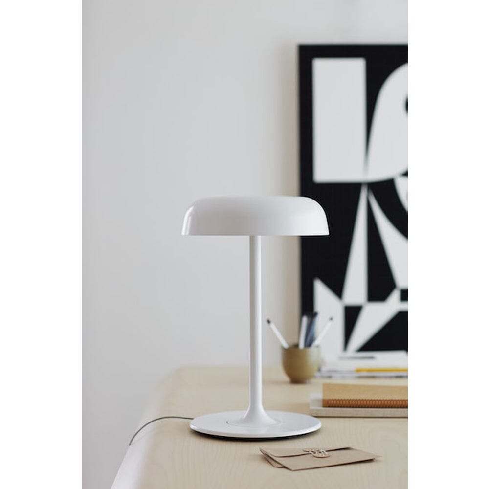 Ode Desk Lamp Desk Lamp herman miller 