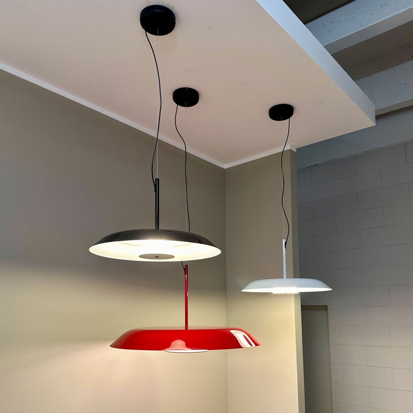 Iride Pendant Lamp Pendant Lights Oluce 