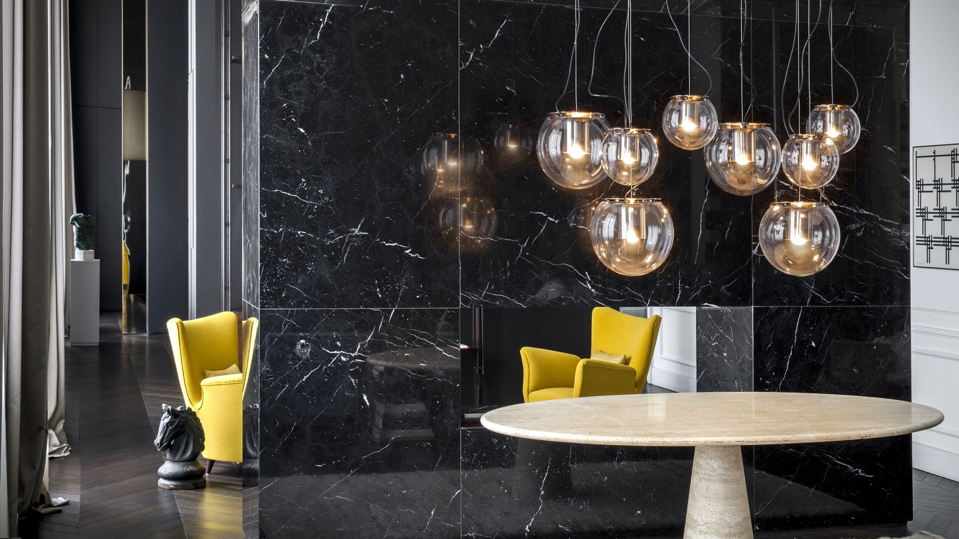 The Globe Pendant Light Pendant Lights Oluce 