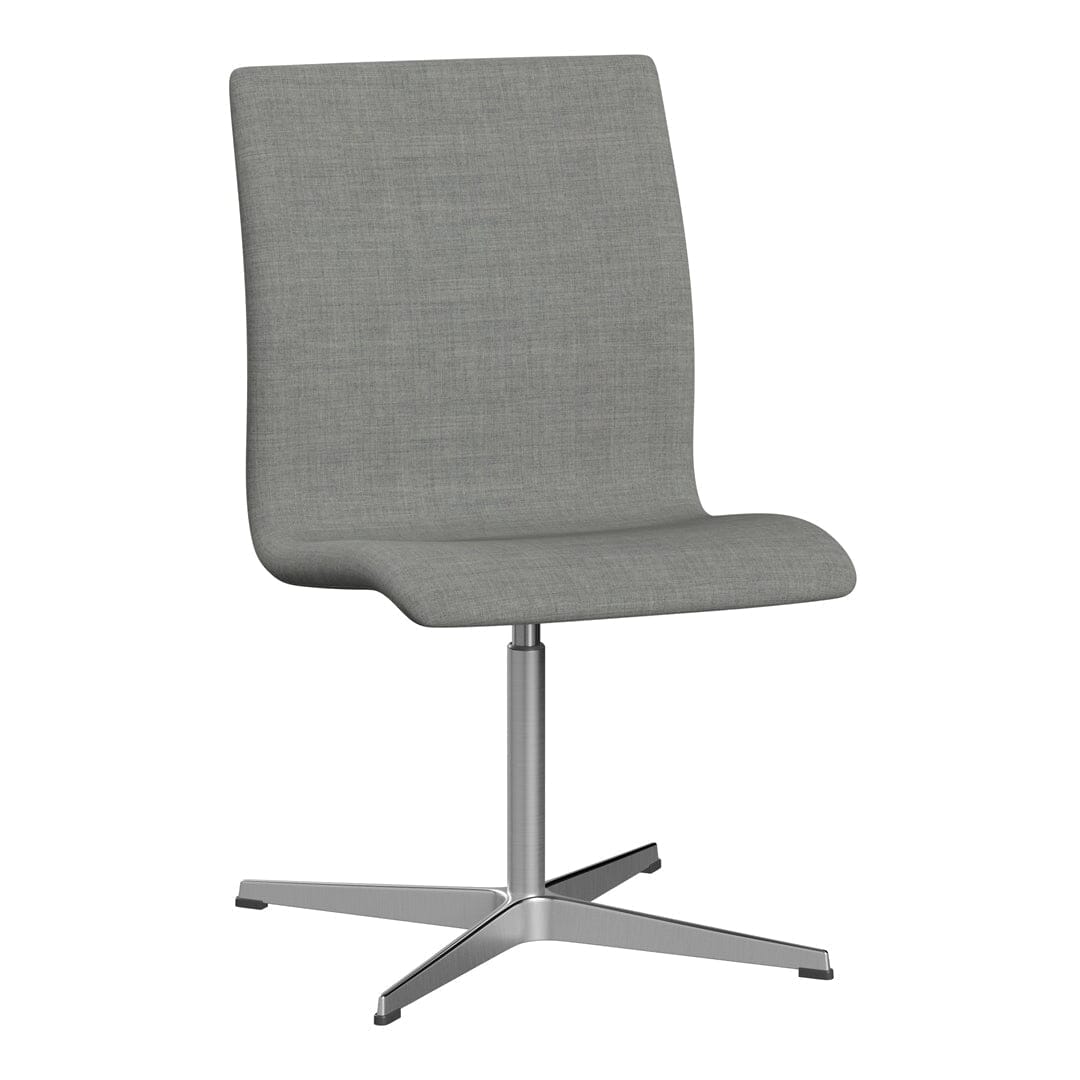 Oxford™ Low Back Chair With 4-Star Base Dining chairs Fritz Hansen 