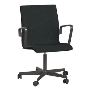 Oxford™ Low Back Chair With 5-Star Base Dining chairs Fritz Hansen 