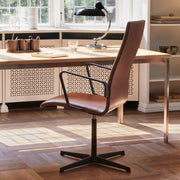Oxford™ Medium Back Chair With 4-Star Base Dining chairs Fritz Hansen 