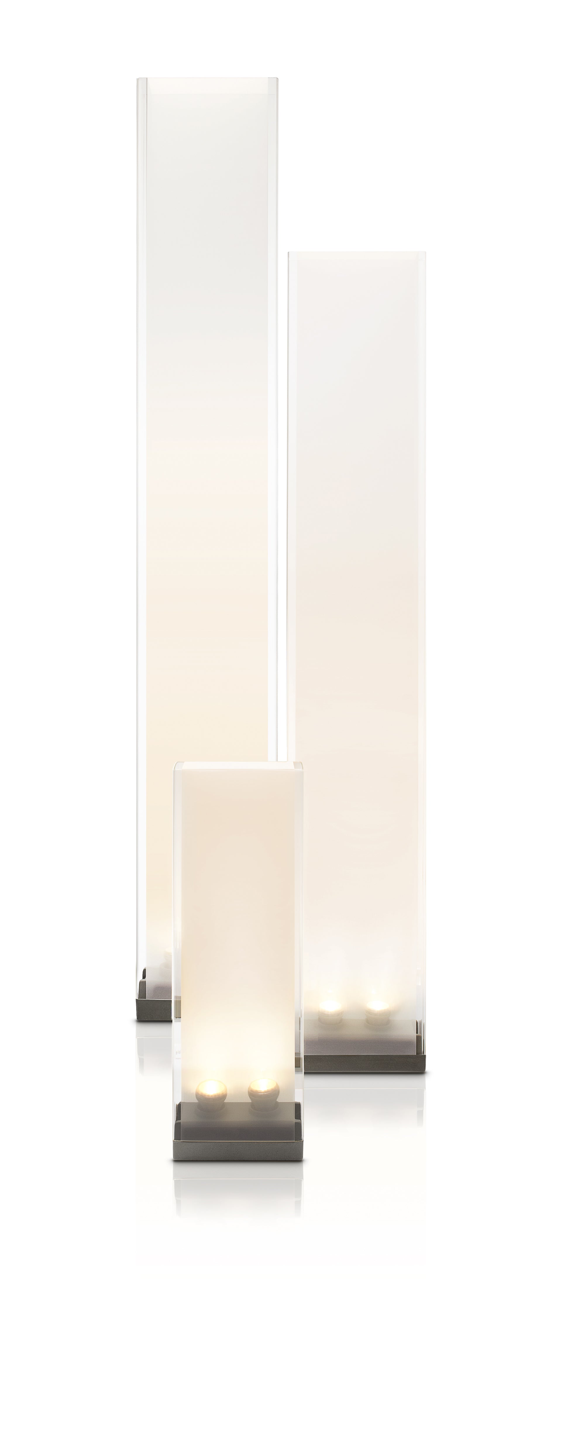 Cortina Table Lamp