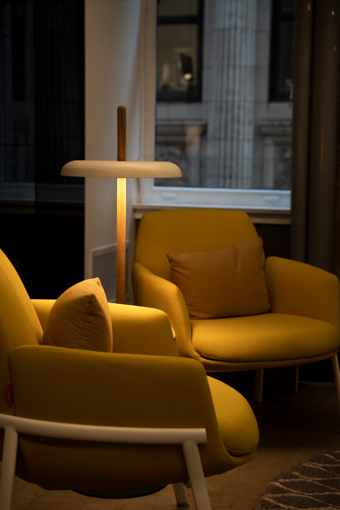 Nivél Floor Lamp