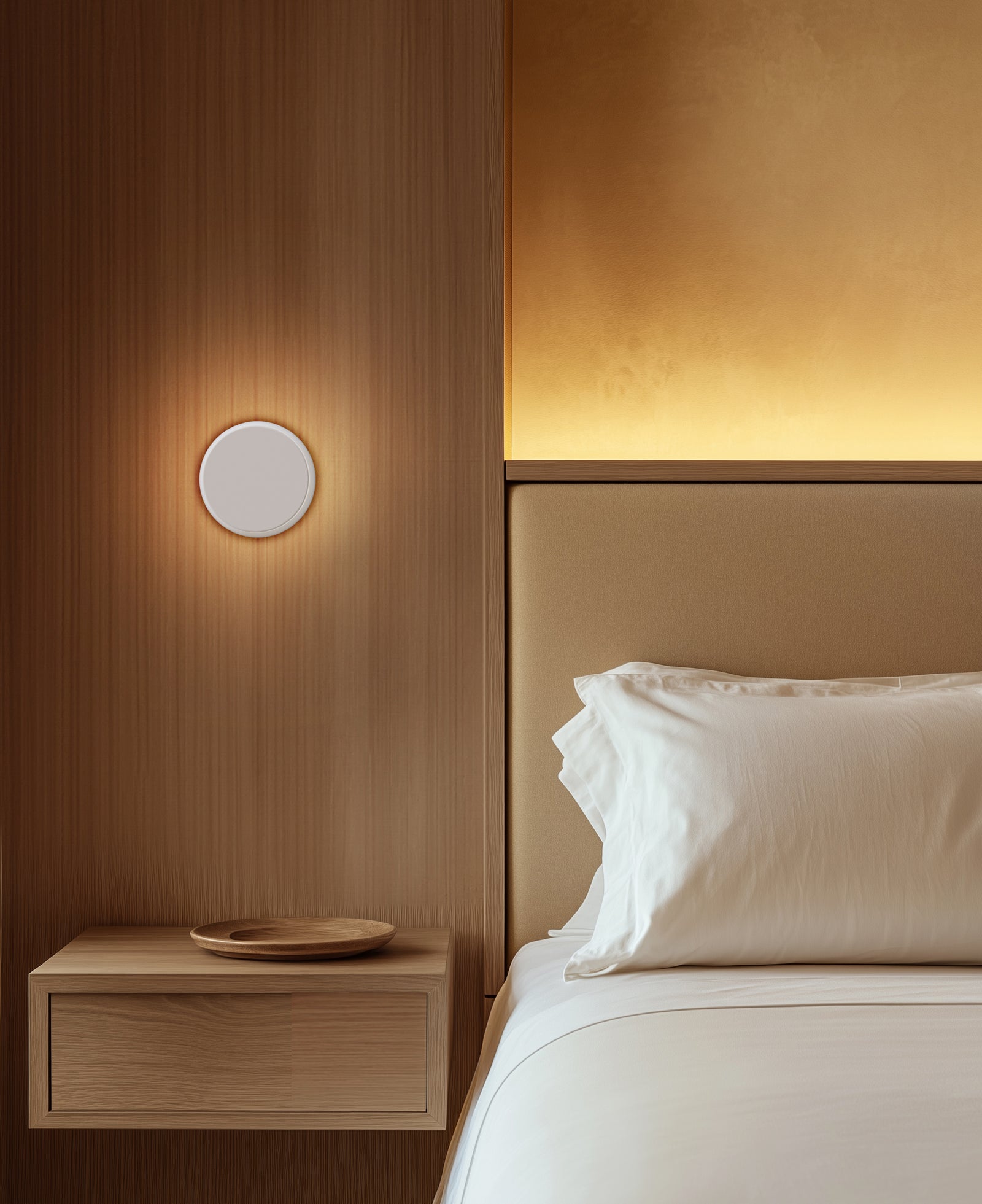 Totem Puck Wall Lamp