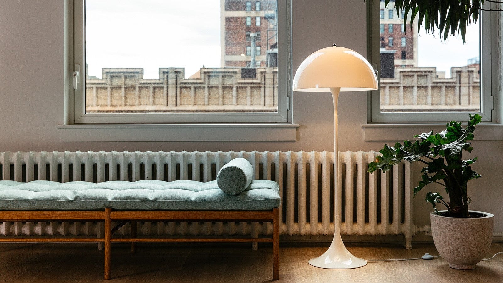 Panthella Floor Lamp Floor Lamps Louis Poulsen 