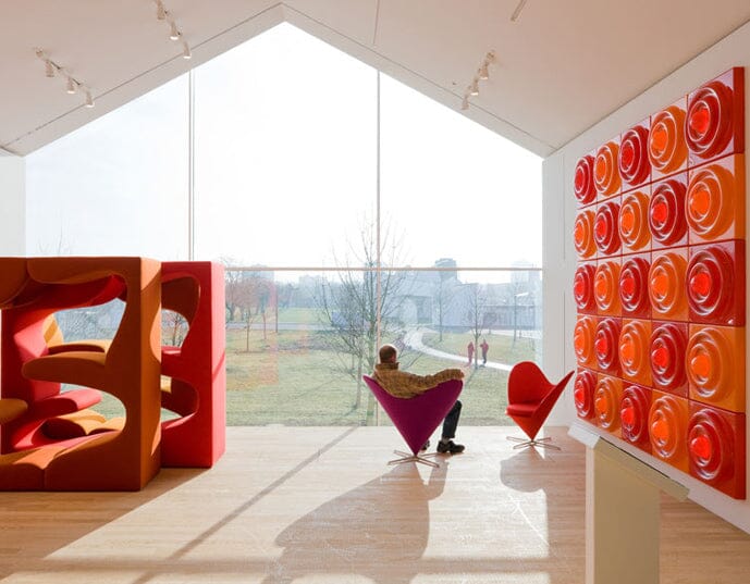 Heart Cone Chair lounge chair Vitra 