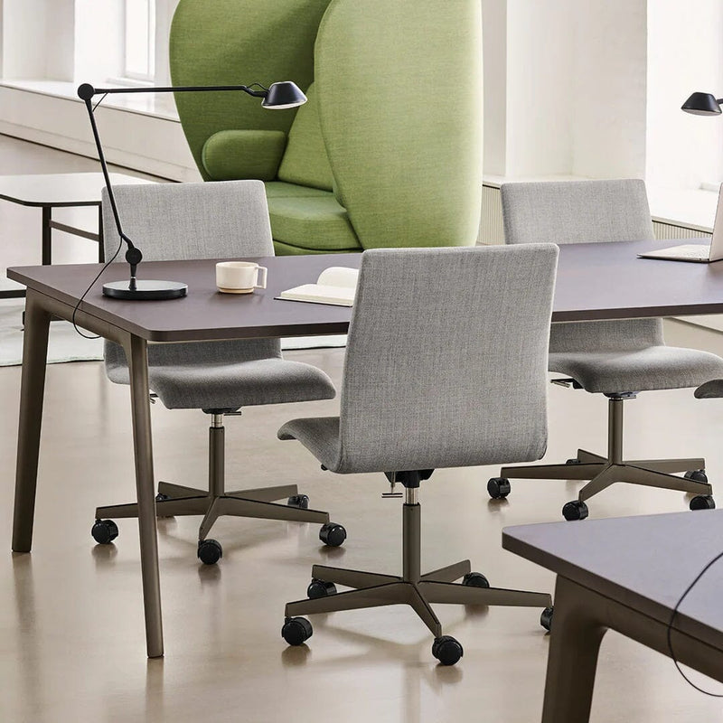Pluralis KS422 Table Dining Tables Fritz Hansen 