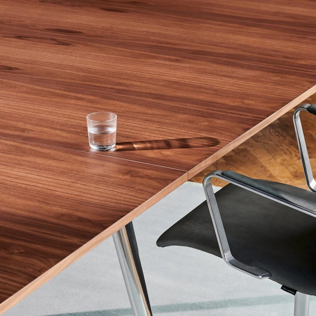 Pluralis KS423 Table Dining Tables Fritz Hansen 