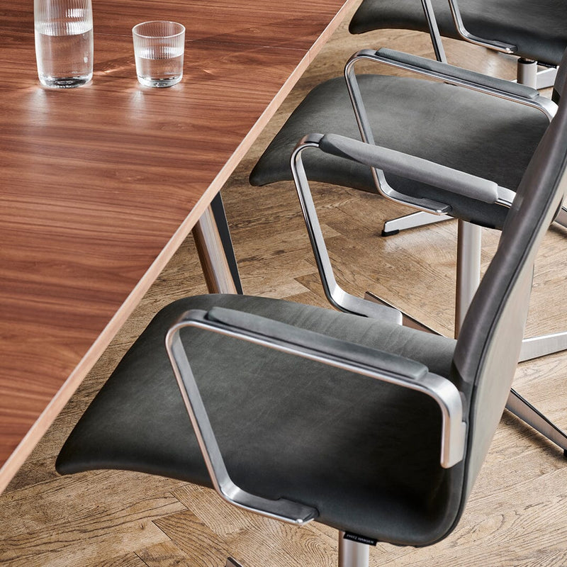 Pluralis KS424 Table Dining Tables Fritz Hansen 