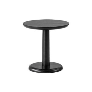 Pon Side Table side/end table Fredericia Medium Black Lacquered Oak 