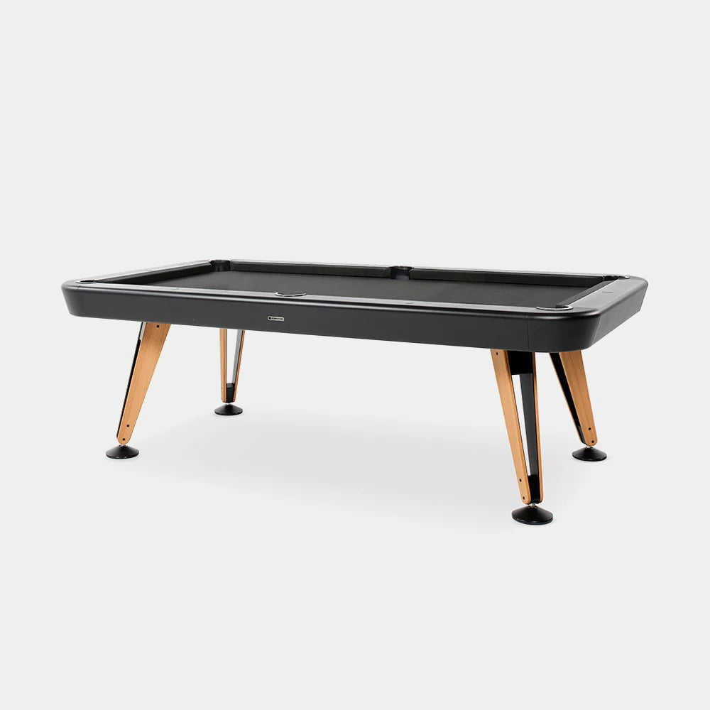 DIAGONAL COVERED OUTDOOR POOL TABLE