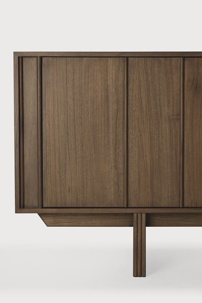 Pillar sideboard