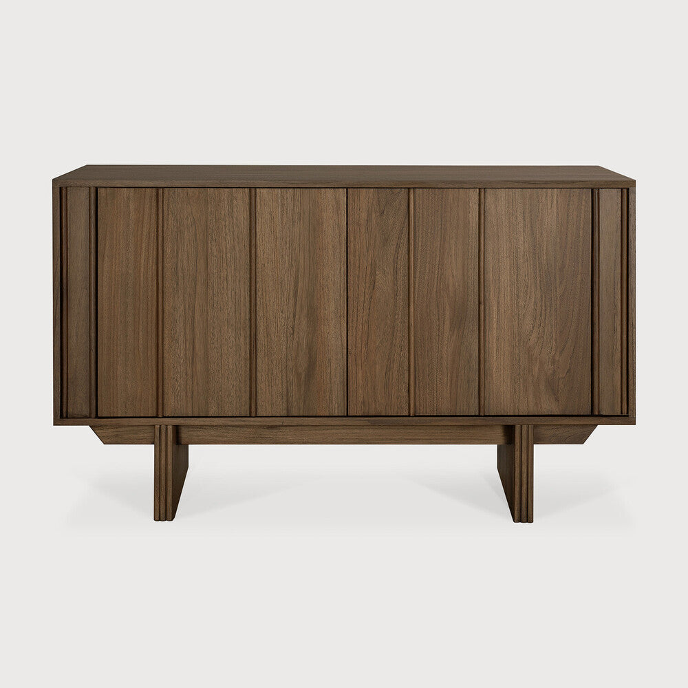 Pillar sideboard